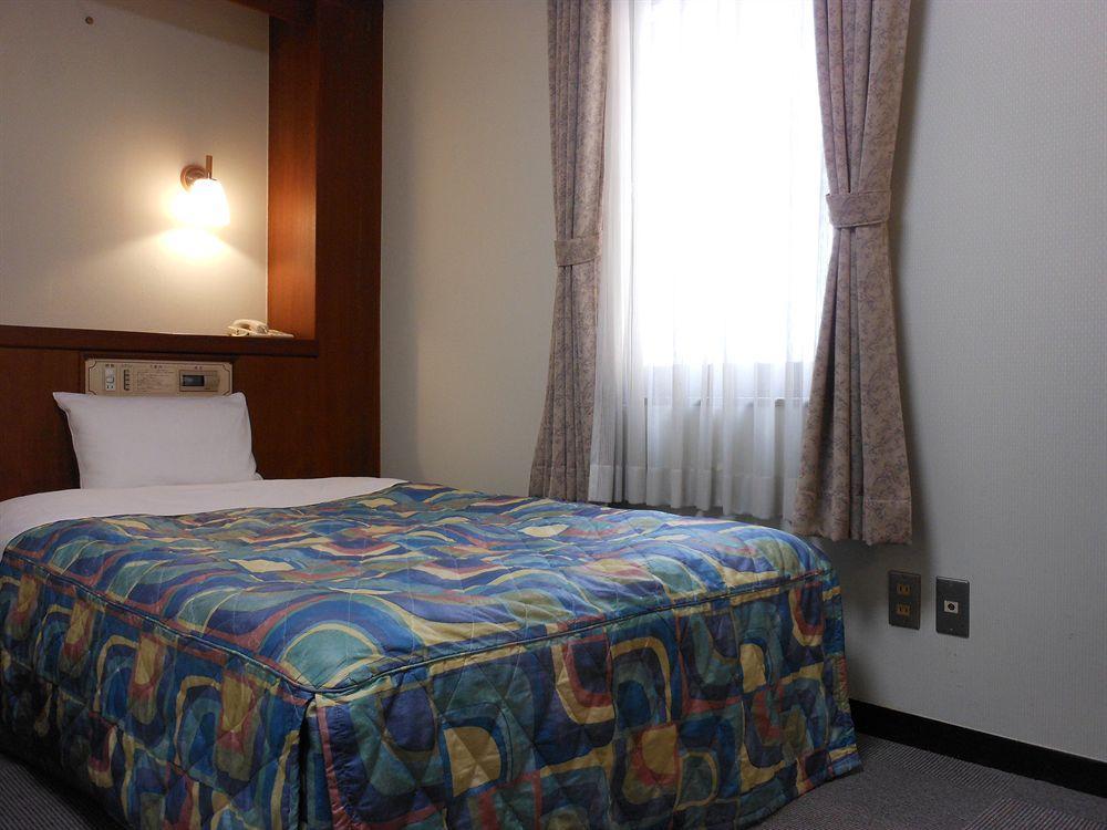 Hotel New Tohoku Tokió Kültér fotó